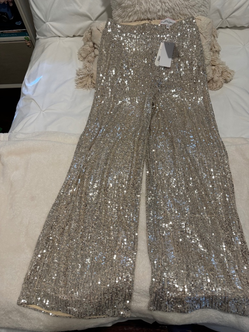 NWT Alexia Admor Illy Sequin Wide Leg Pants Silver Champagne Small
